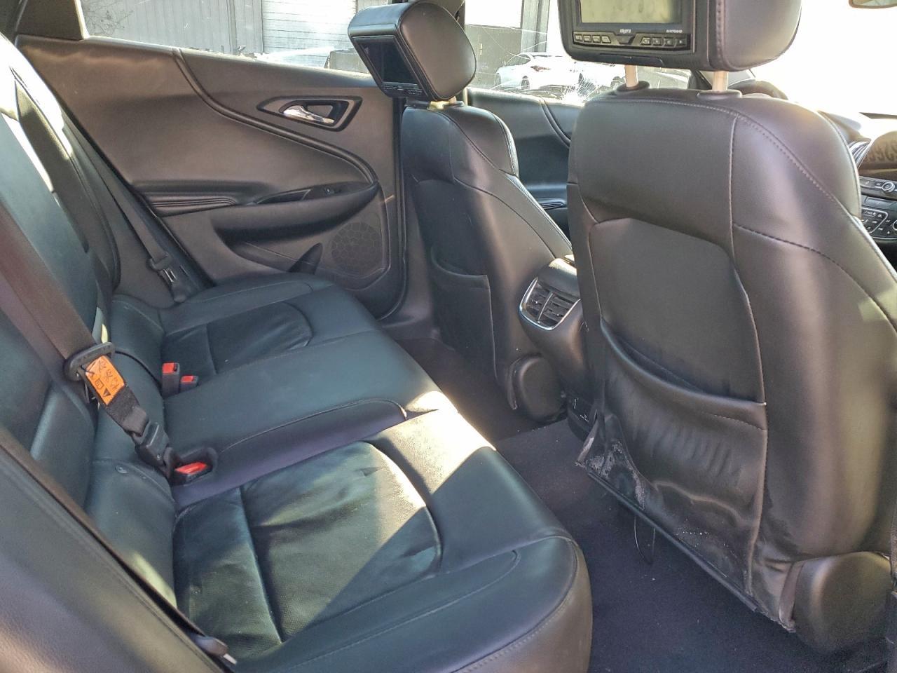 2016 Chevrolet Malibu - zdjęcie 10