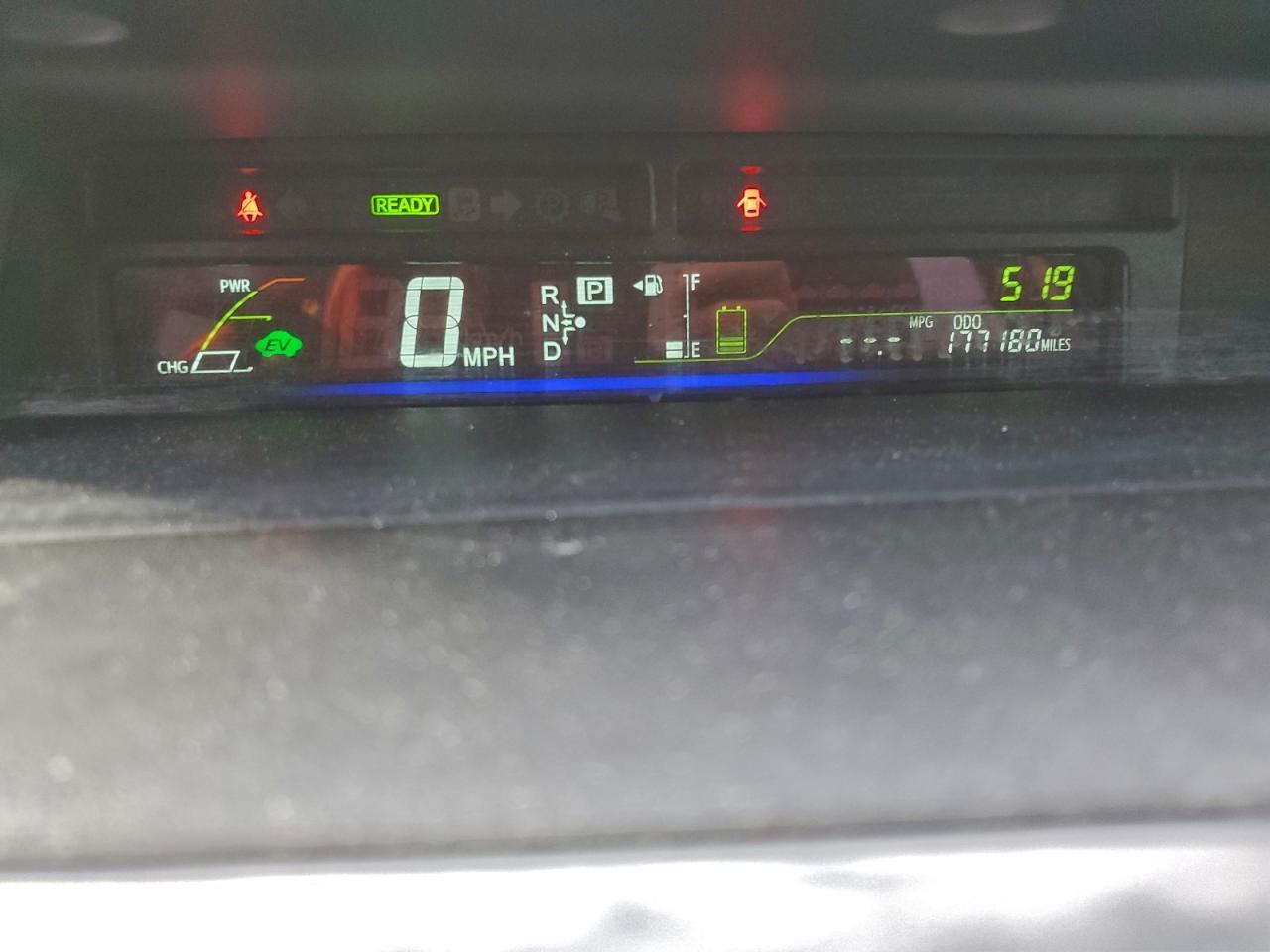 2014 Toyota Prius V - zdjęcie 9