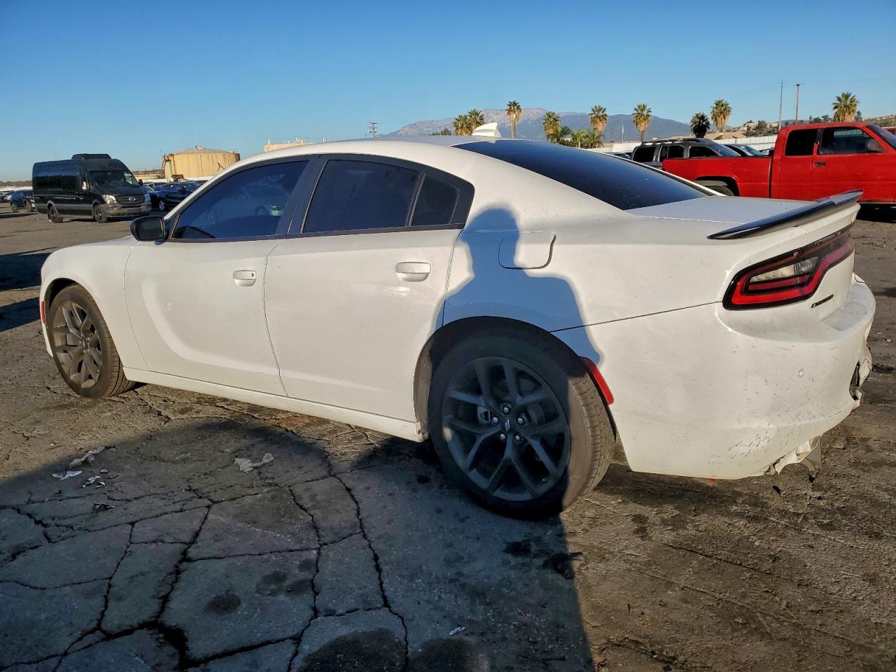 2023 Dodge Charger Sxt - zdjęcie 2