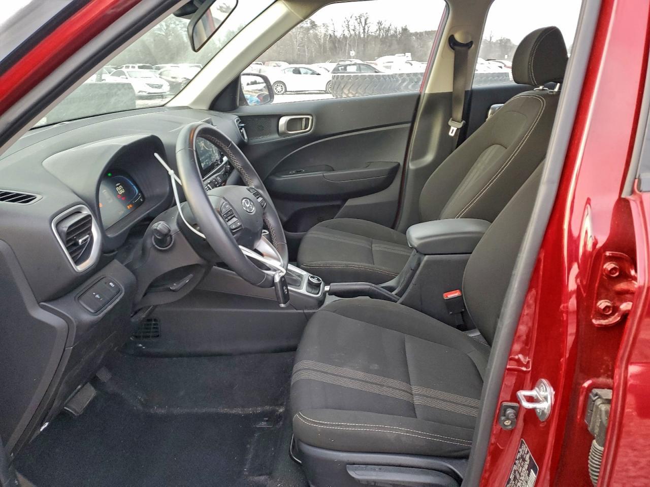 2024 Hyundai Venue Sel - zdjęcie 7