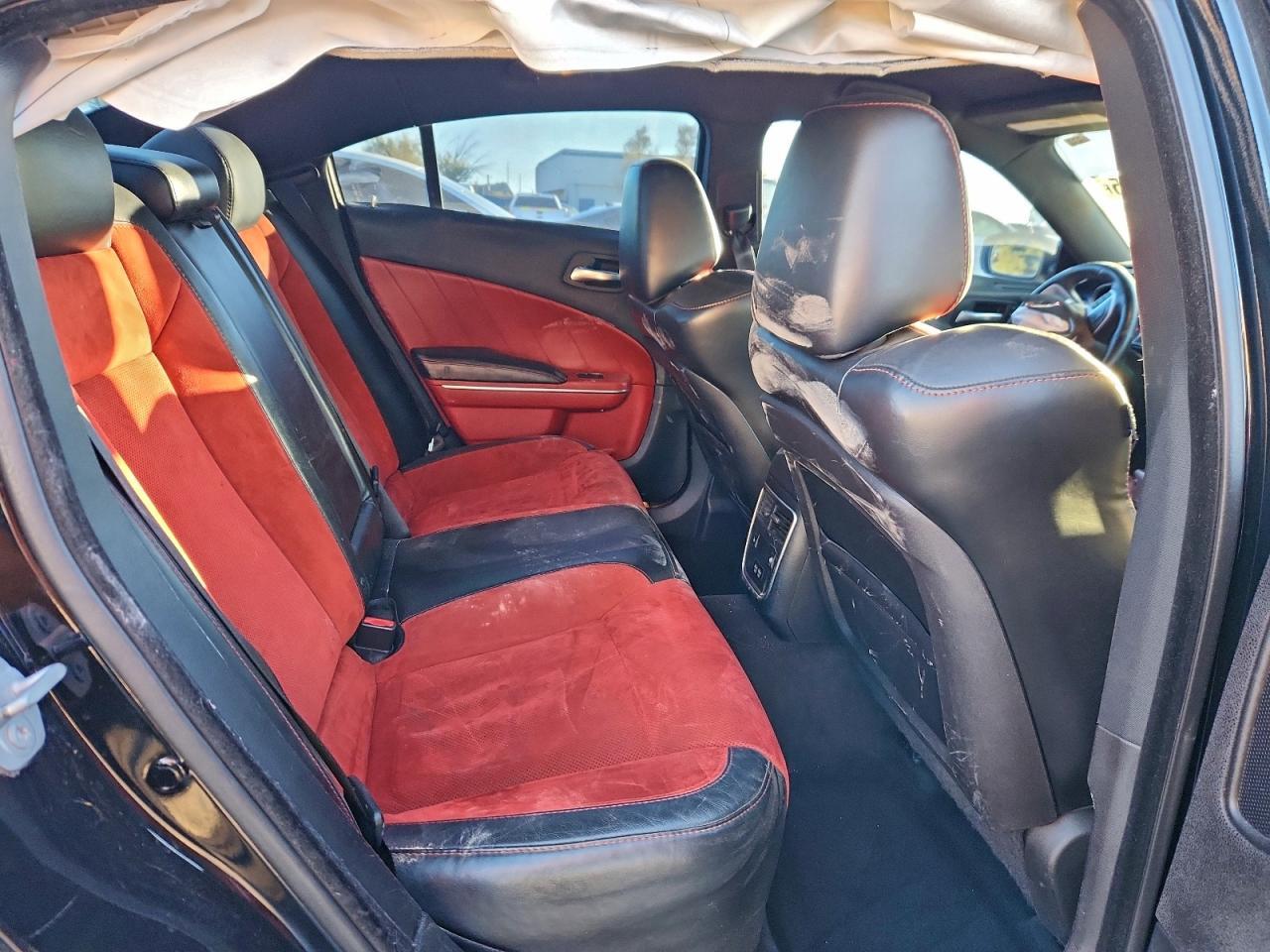 2016 Dodge Charger R/T - zdjęcie 10