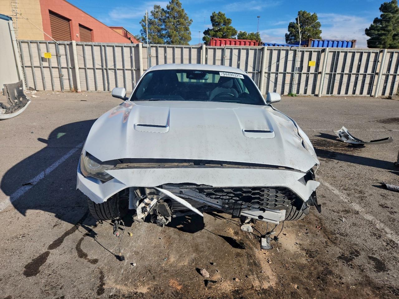 Ford Mustang - zdjęcie 5