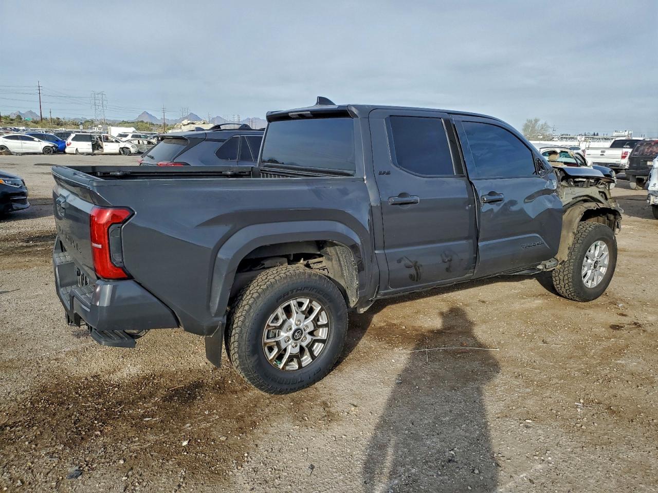 2024 Toyota Tacoma Double Cab - zdjęcie 3
