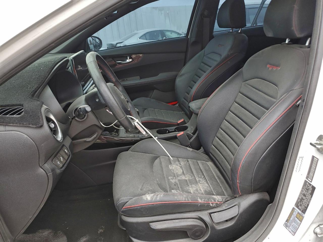 2022 Kia Forte Gt - zdjęcie 7