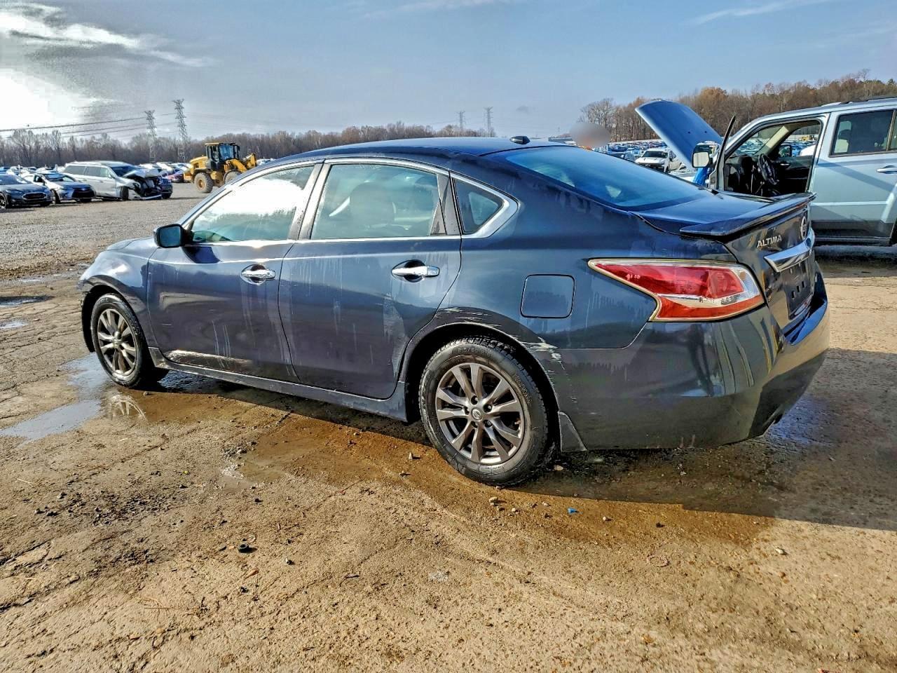 2015 Nissan Altima 2.5 - zdjęcie 2