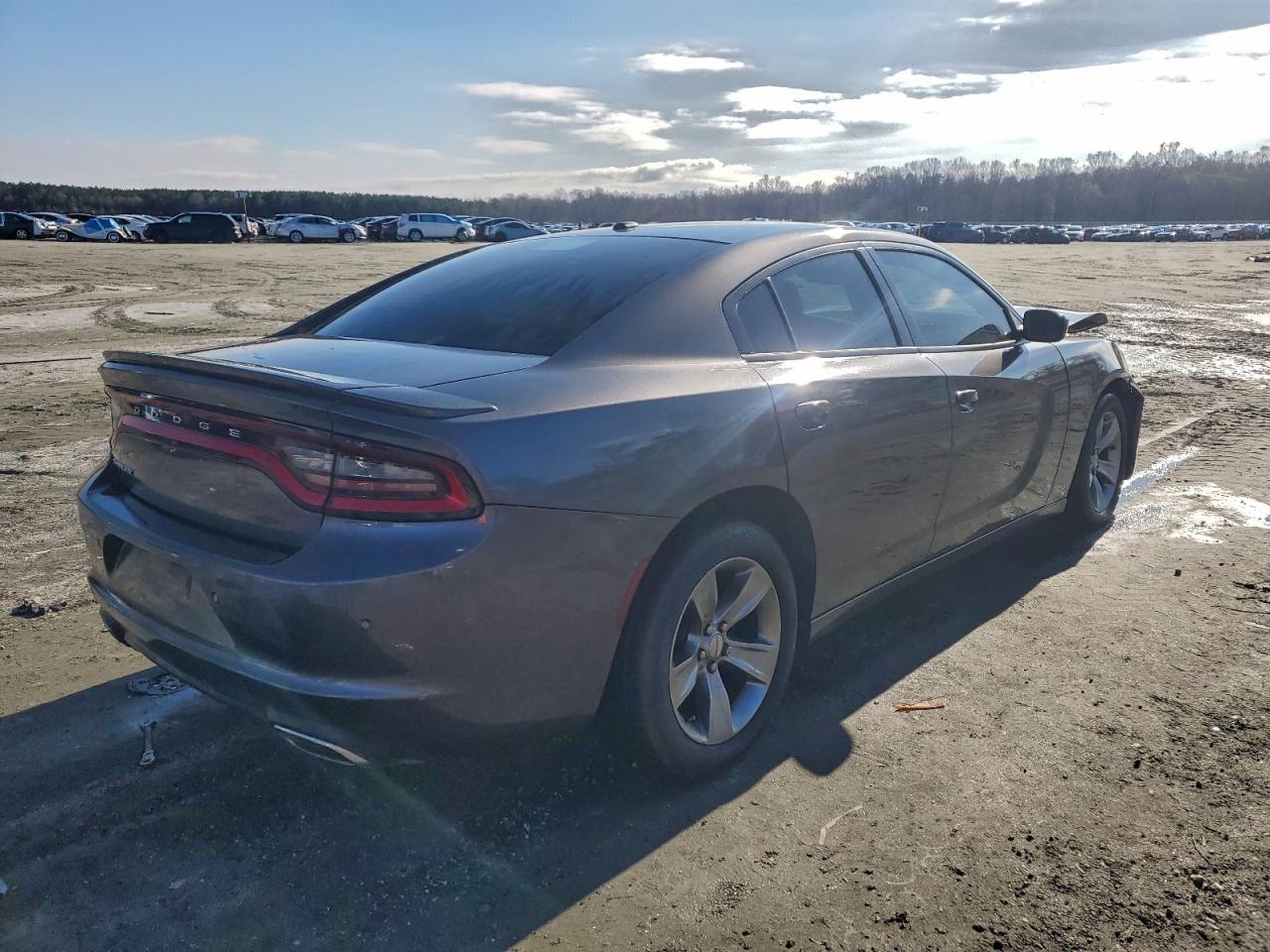 Dodge Charger - zdjęcie 3