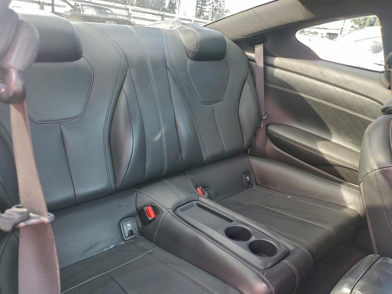 2018 Infiniti Q60 Luxe 300 - zdjęcie 10