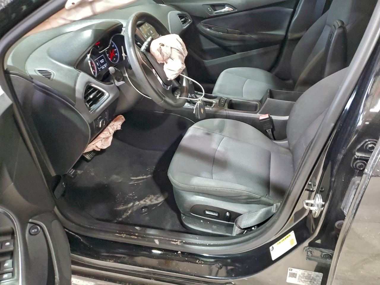 2019 Chevrolet Cruze Lt - zdjęcie 7