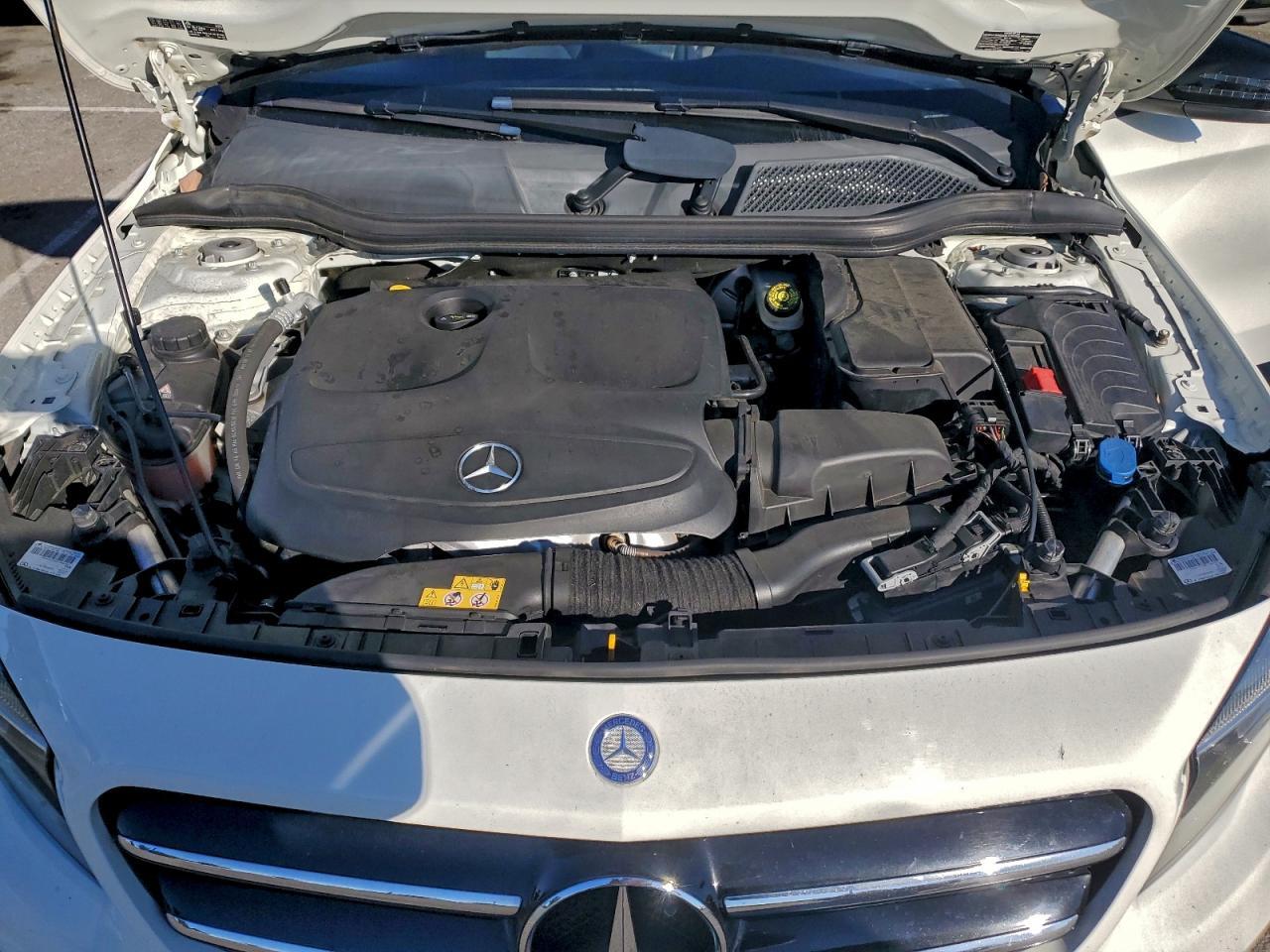 2017 Mercedes-Benz Gla 250 - zdjęcie 12