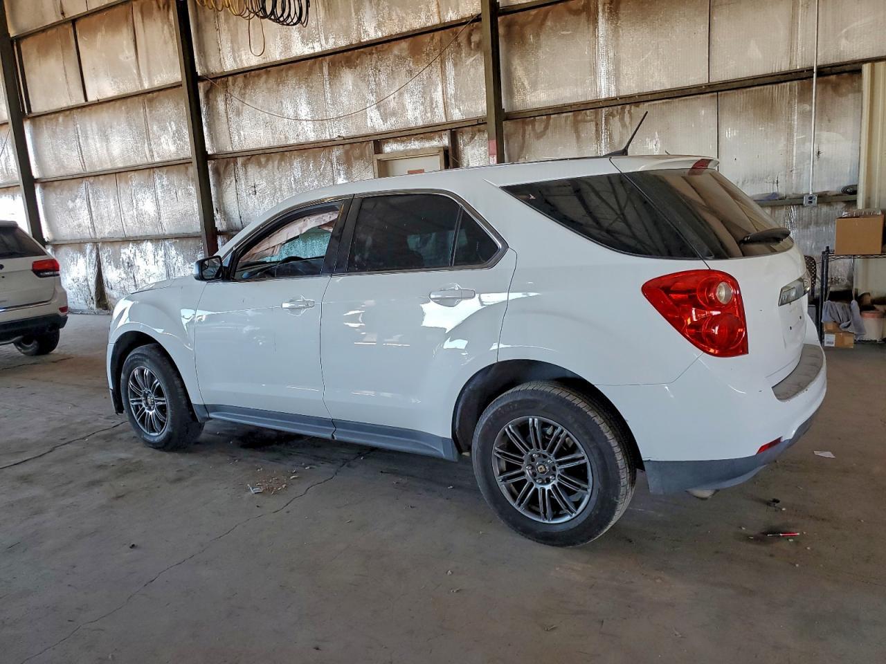 2013 Chevrolet Equinox Ls - zdjęcie 2