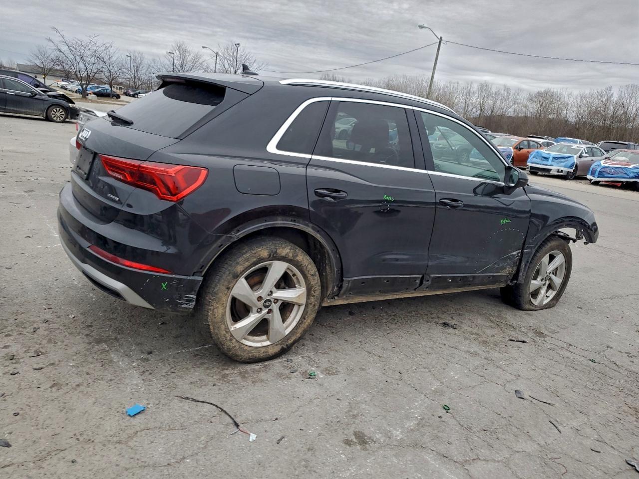 2021 Audi Q3 Premium 40 - zdjęcie 3