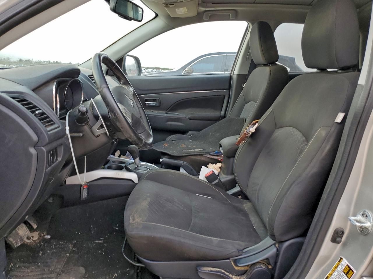 2013 Mitsubishi Outlander Sport Se - zdjęcie 7