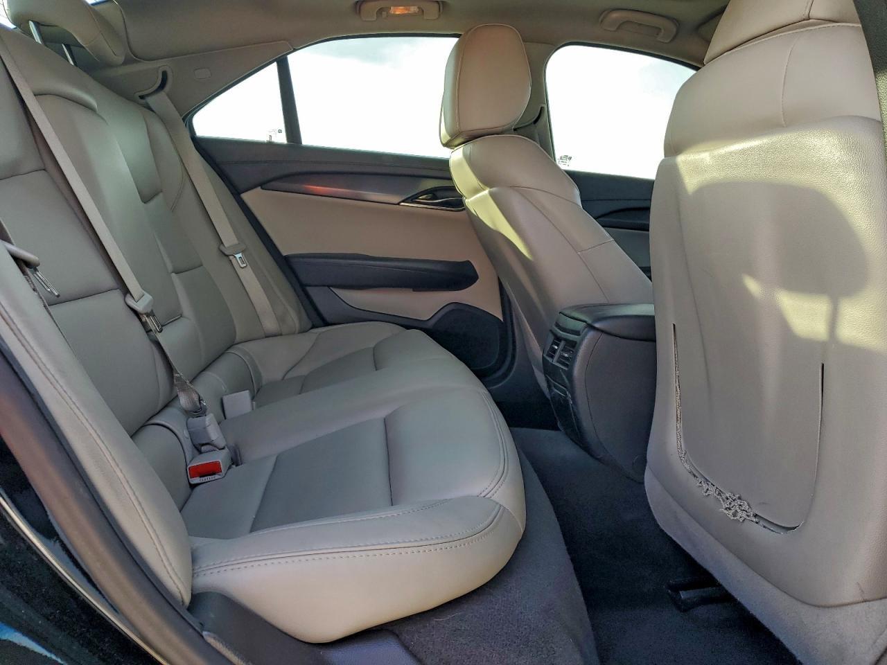 2016 Cadillac Ats - zdjęcie 10