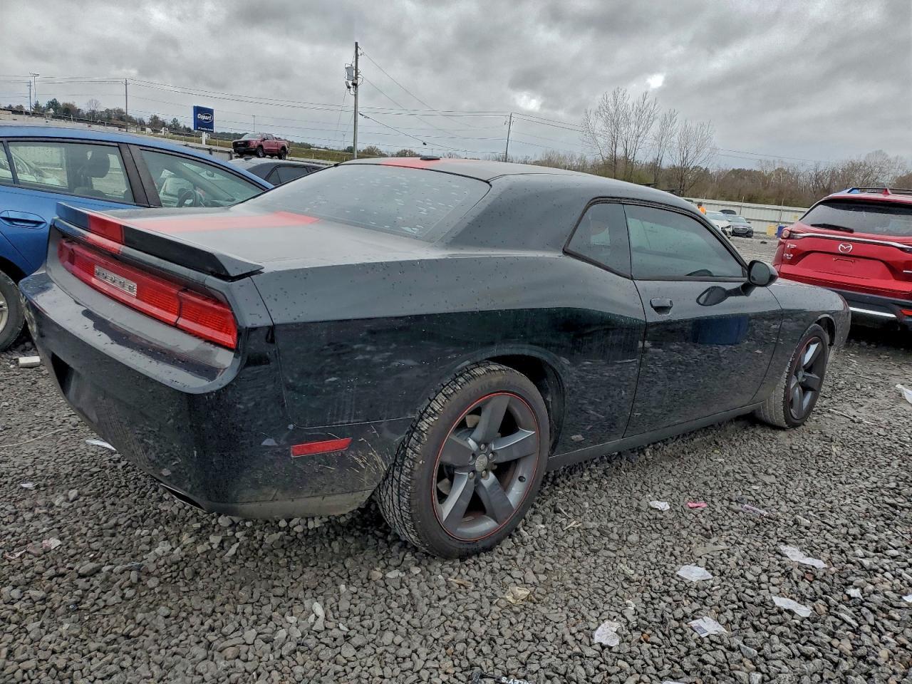 2013 Dodge Challenger Sxt - zdjęcie 3