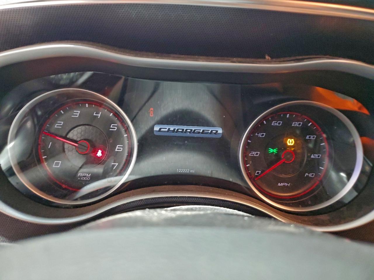 2016 Dodge Charger Sxt - zdjęcie 9