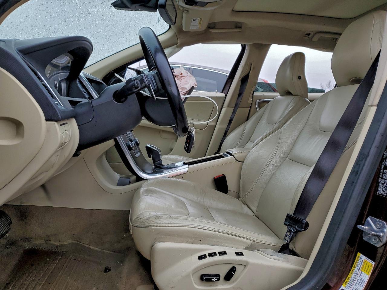 2014 Volvo Xc60 T6 - zdjęcie 7