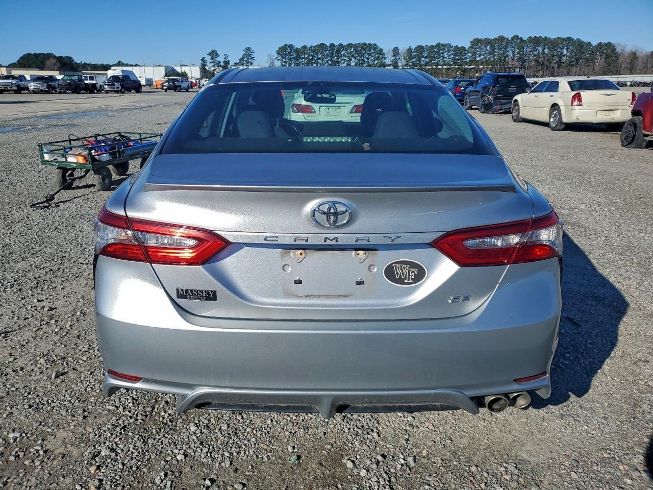 2018 Toyota Camry L - zdjęcie 6