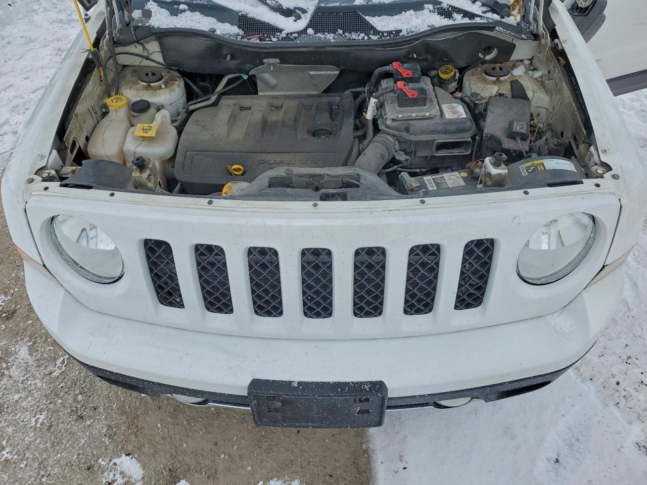 2016 Jeep Patriot - zdjęcie 12