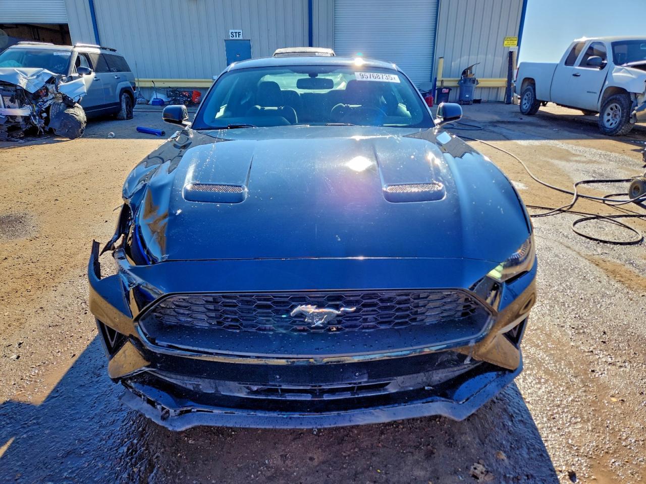2018 Ford Mustang - zdjęcie 5