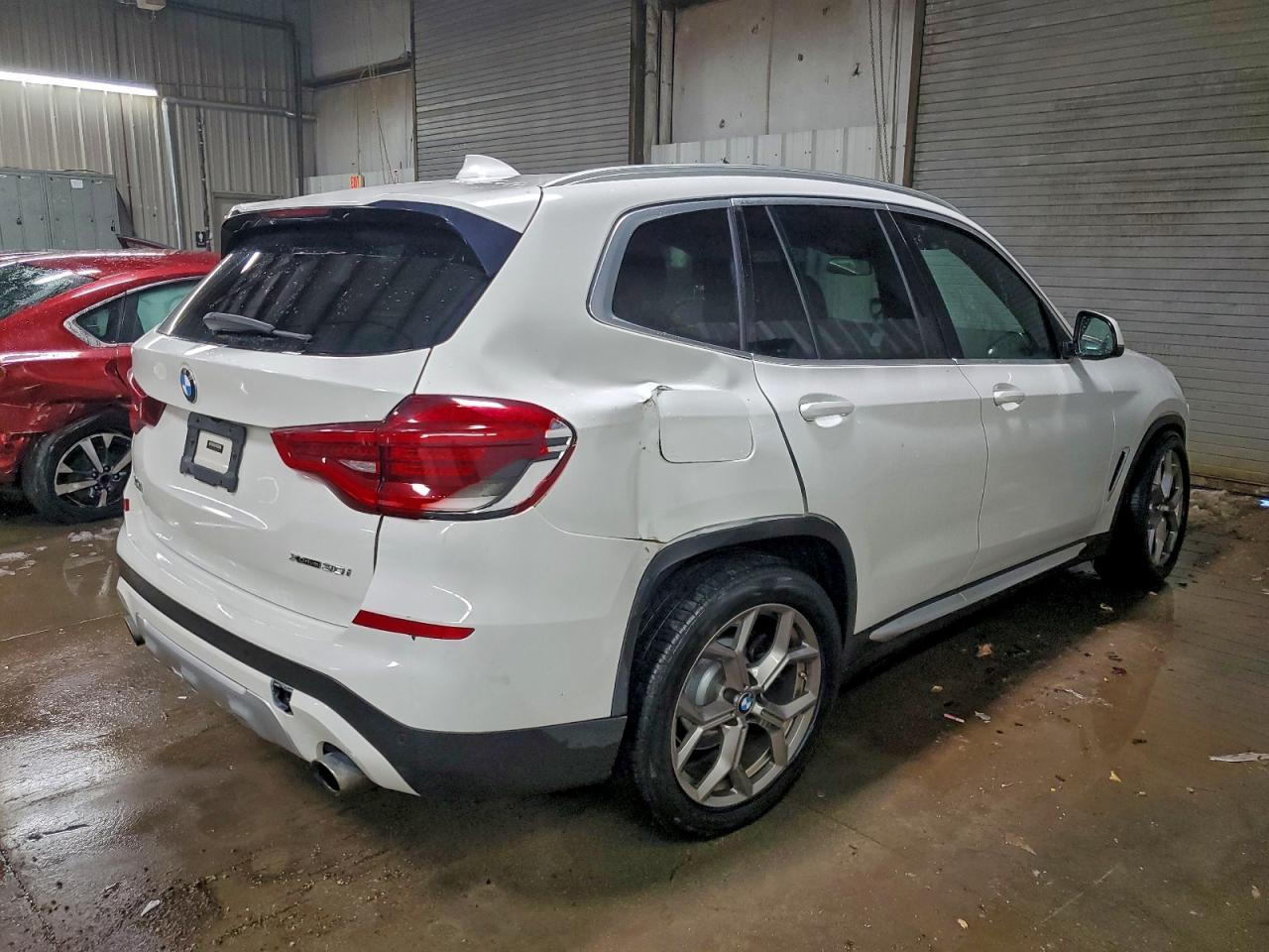 2021 BMW X3 xDrive30I - zdjęcie 3