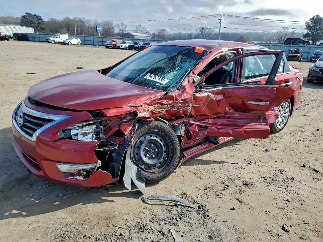 Nissan Altima - zdjęcie 1