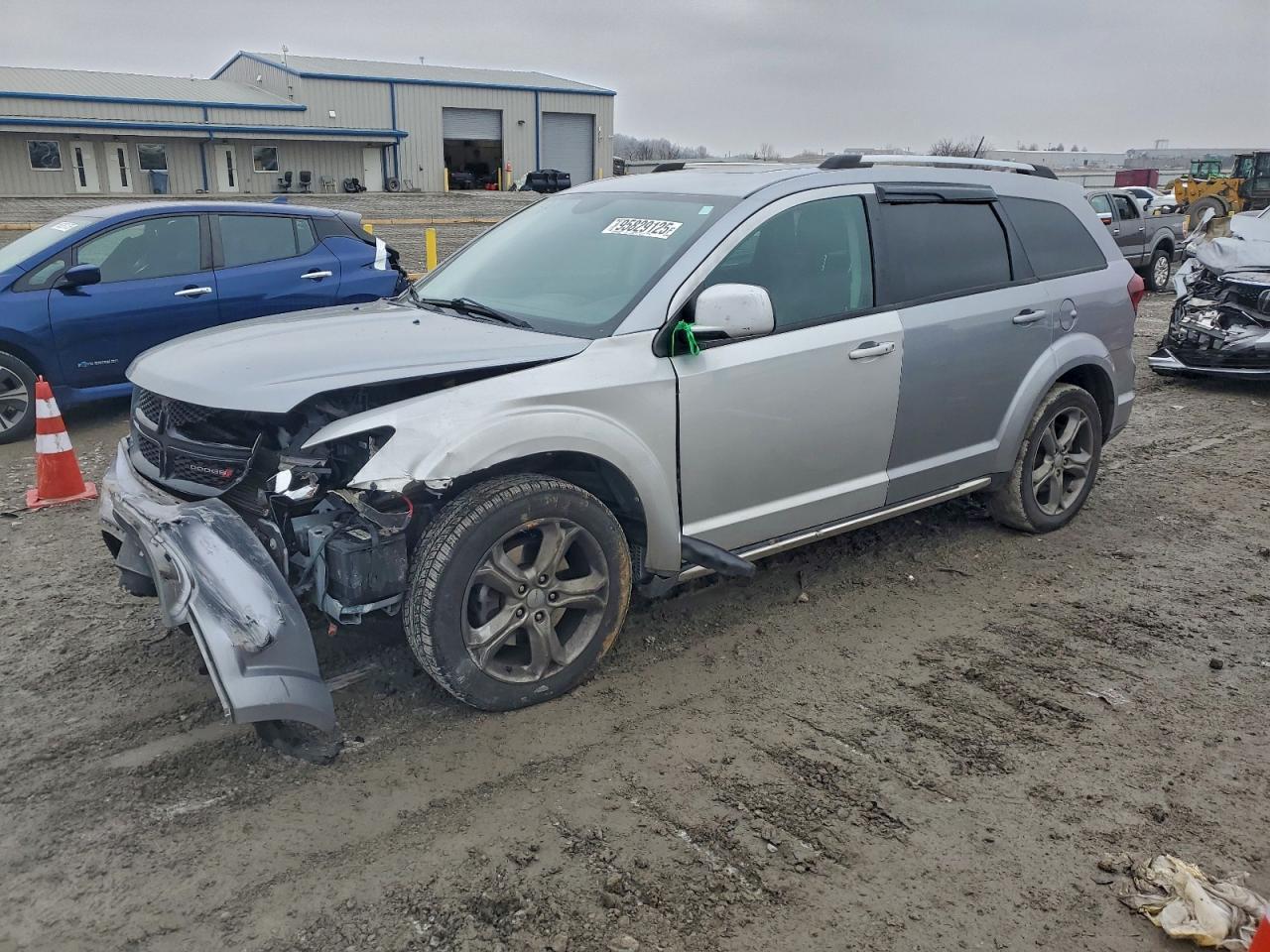 2017 Dodge Journey Crossroad - zdjęcie główne