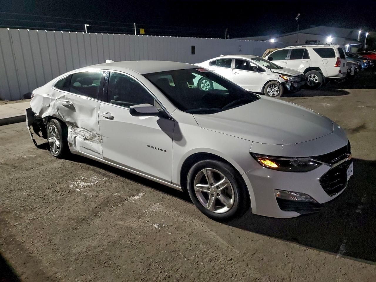 2023 Chevrolet Malibu - zdjęcie 4