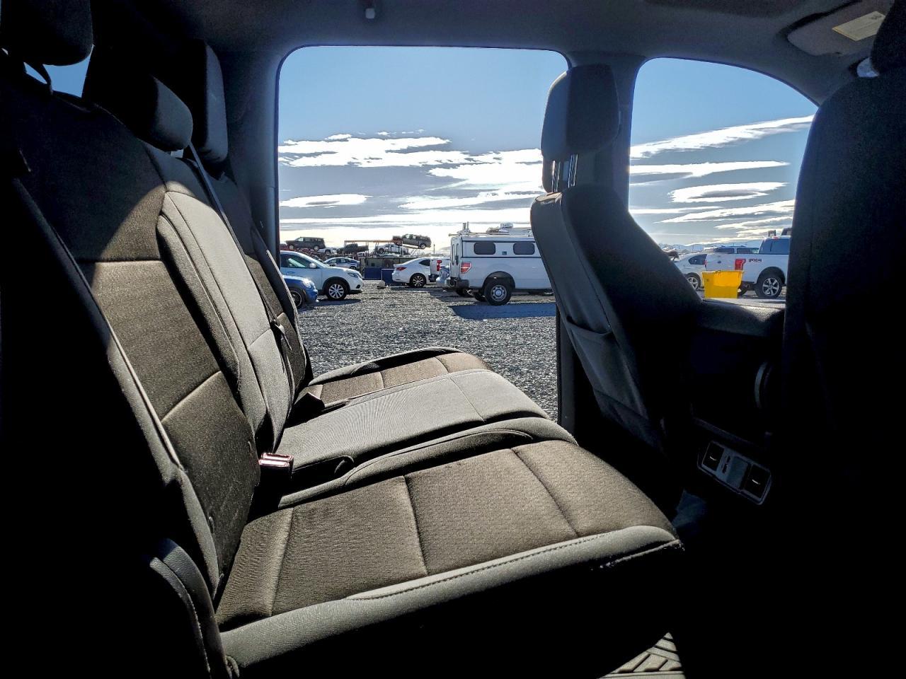 2024 Chevrolet Silverado K2500 Custom - zdjęcie 10