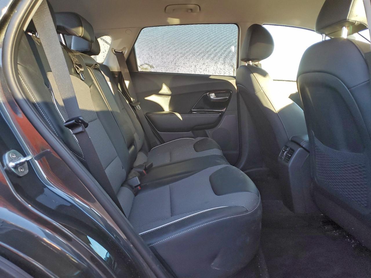 2022 Kia Niro S - zdjęcie 10