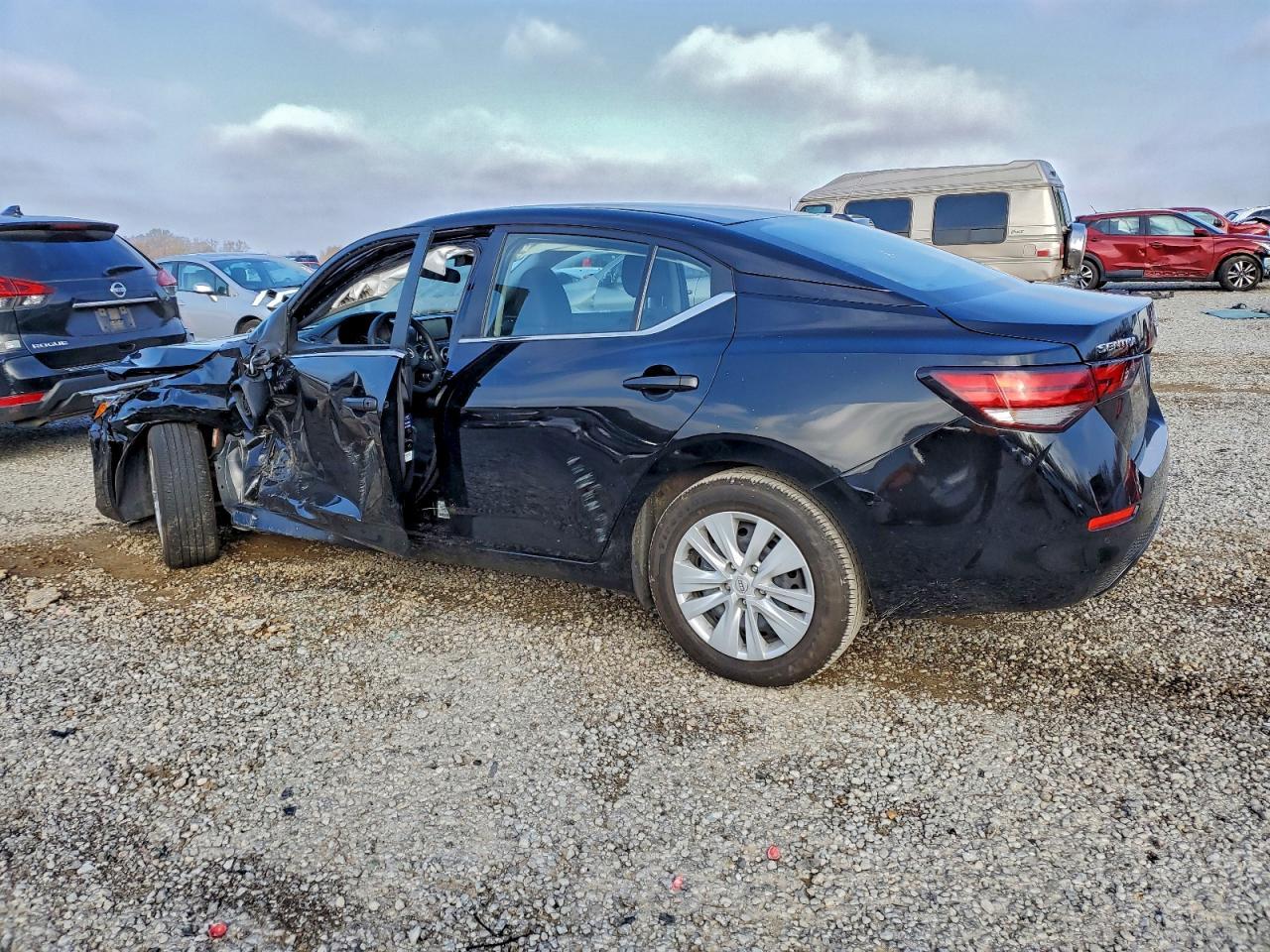 2024 Nissan Sentra S - zdjęcie 2