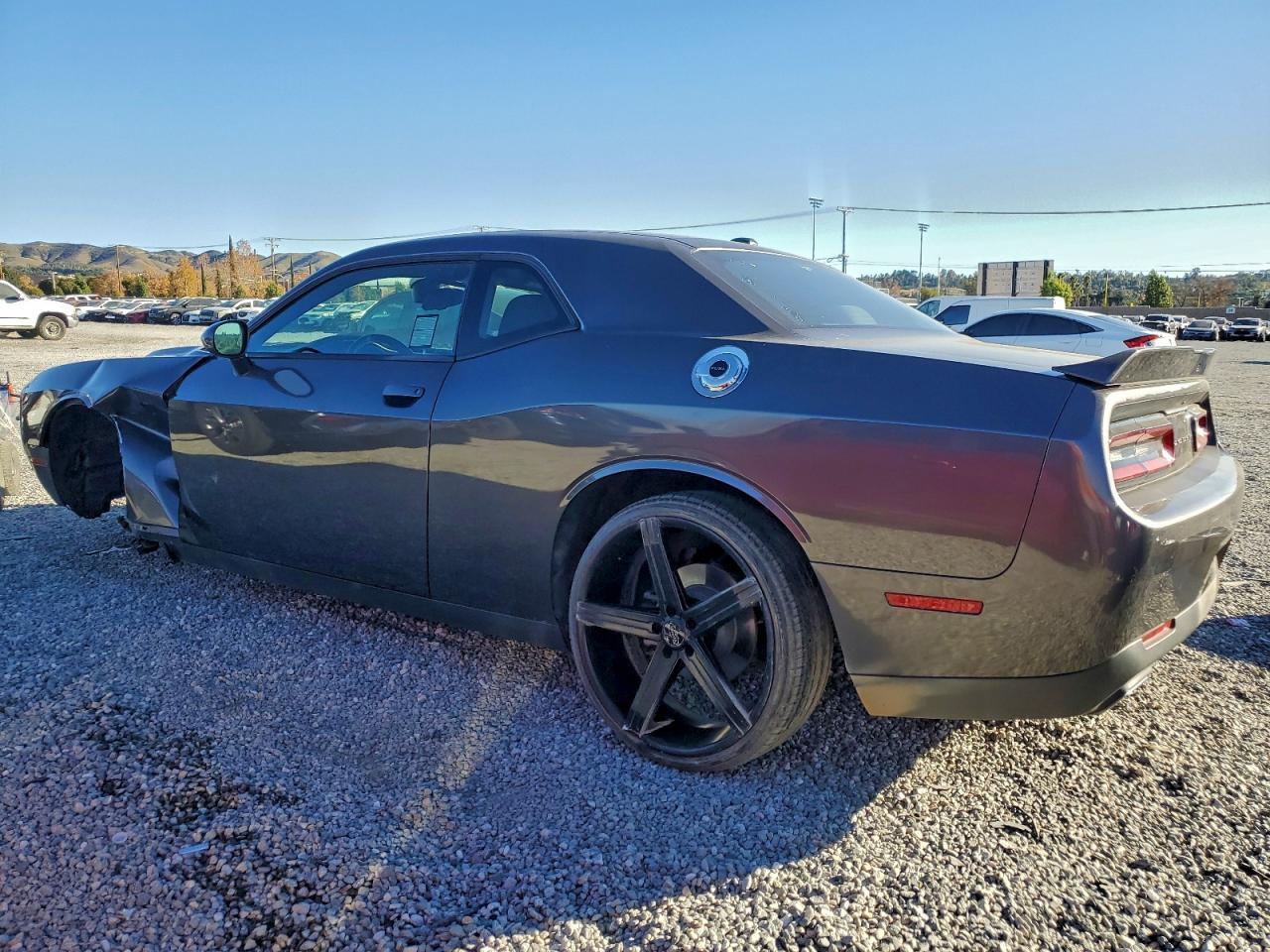 2018 Dodge Challenger Sxt - zdjęcie 2