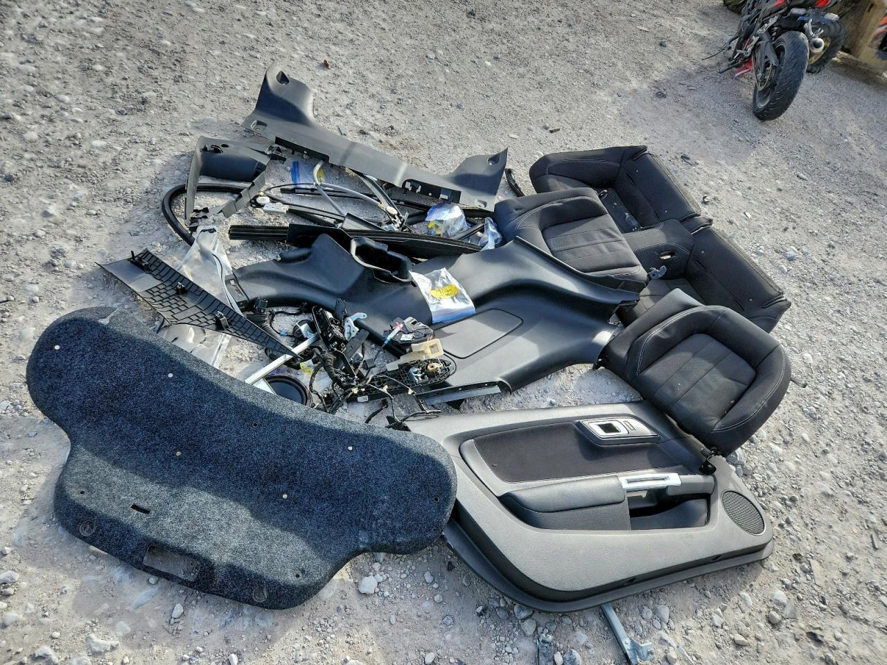 2019 Ford Mustang - zdjęcie 12