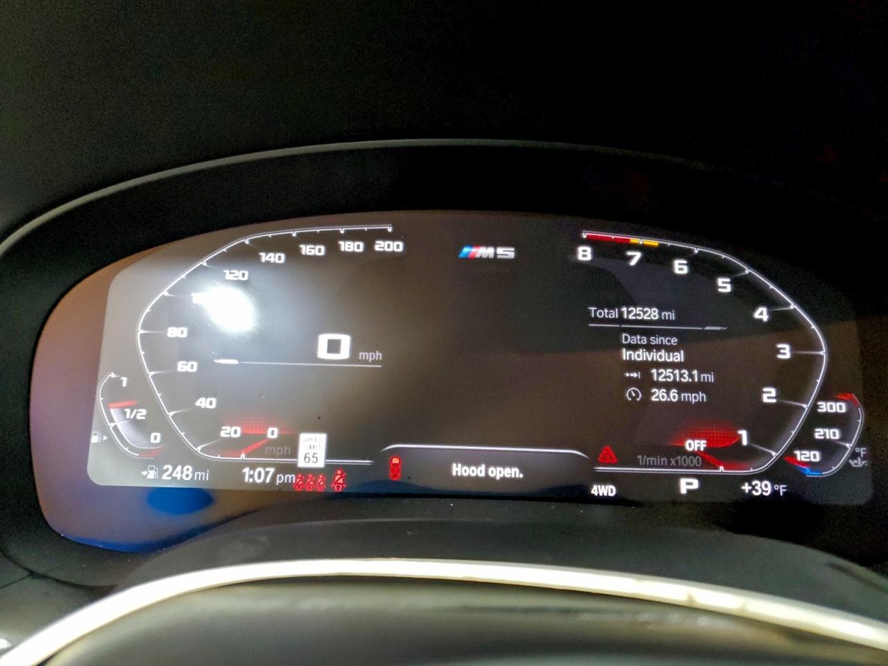 2023 BMW M5 - zdjęcie 9