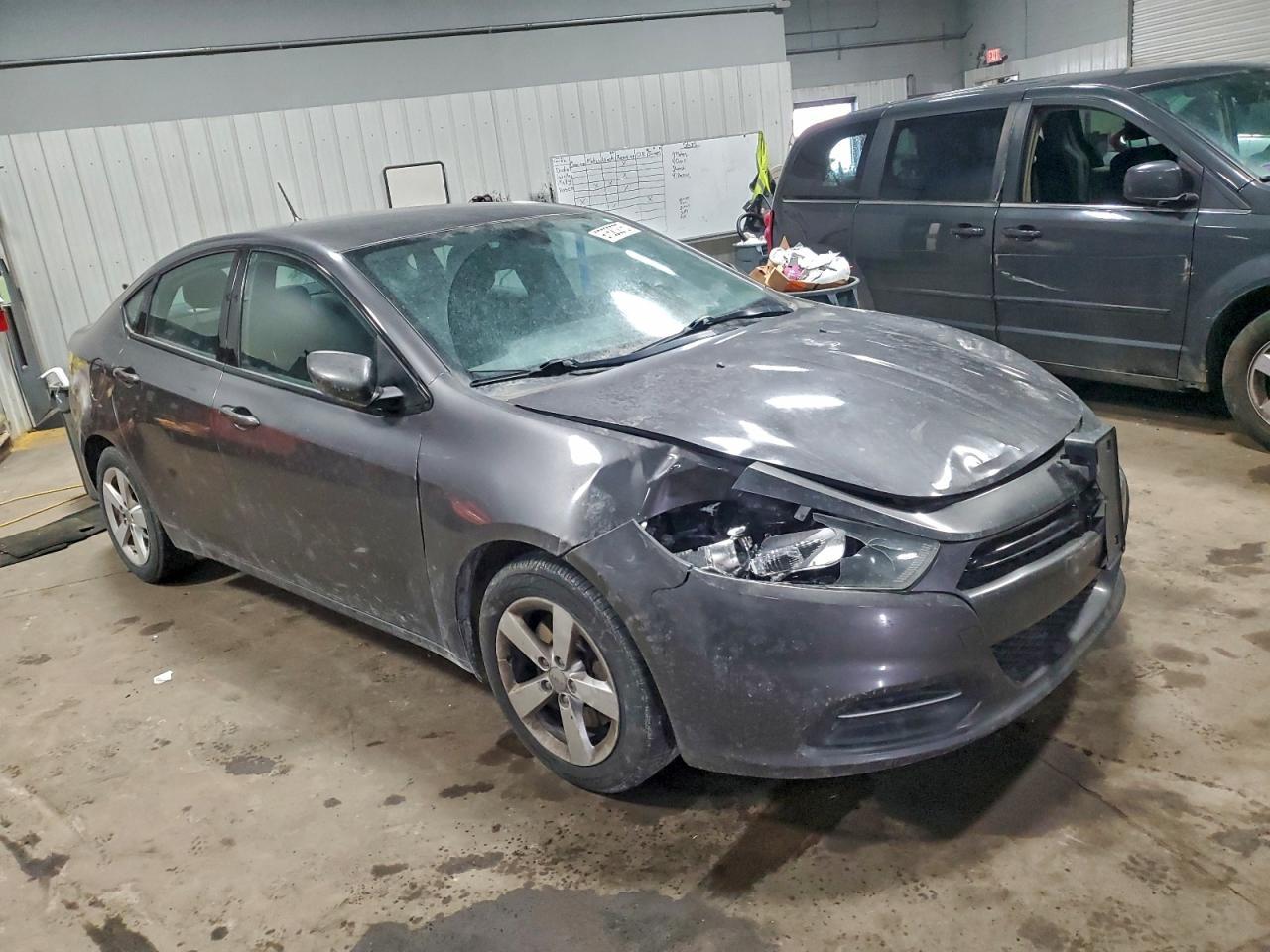 2015 Dodge Dart Sxt - zdjęcie 4