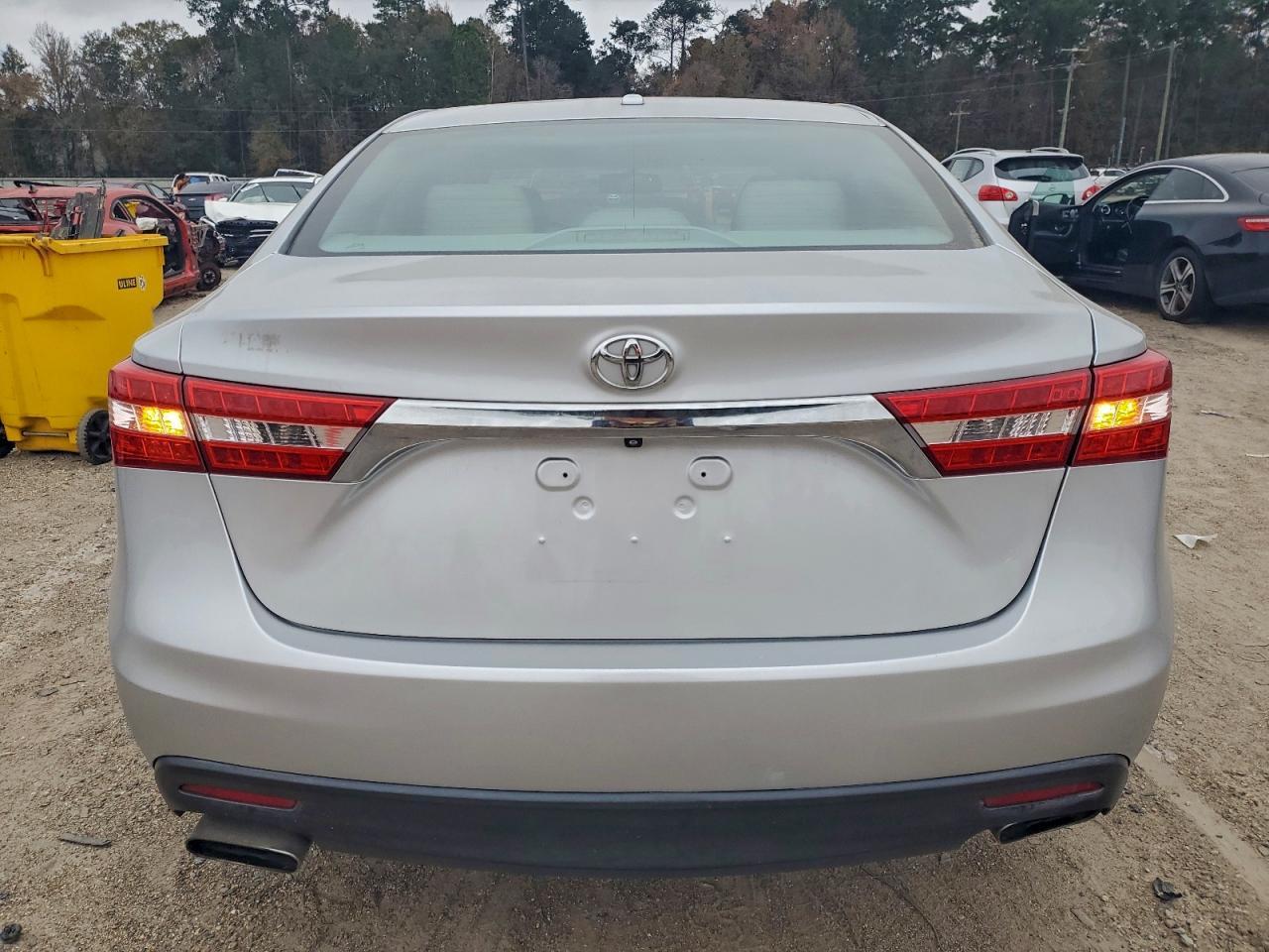 2013 Toyota Avalon Base - zdjęcie 11
