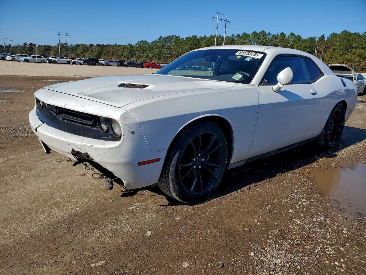 2016 Dodge Challenger Sxt - zdjęcie główne
