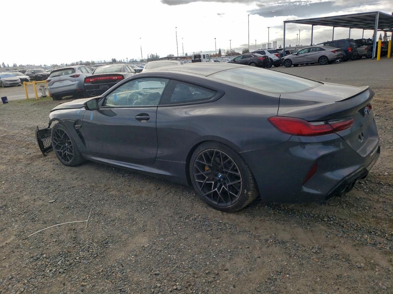 2020 BMW M8 - zdjęcie 2