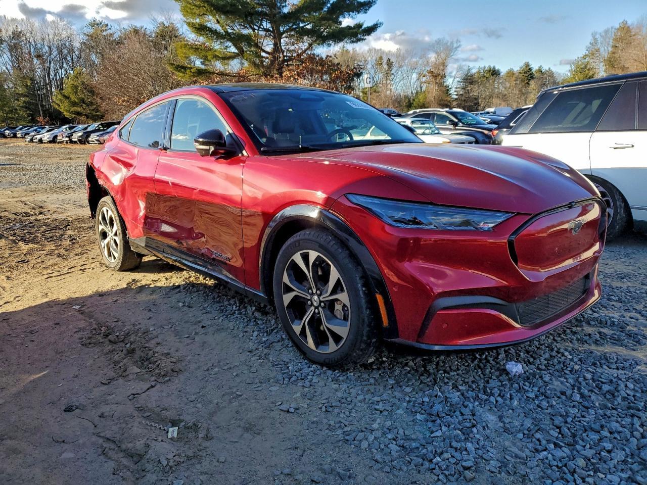 2023 Ford Mustang Mach-E Premium - zdjęcie 4