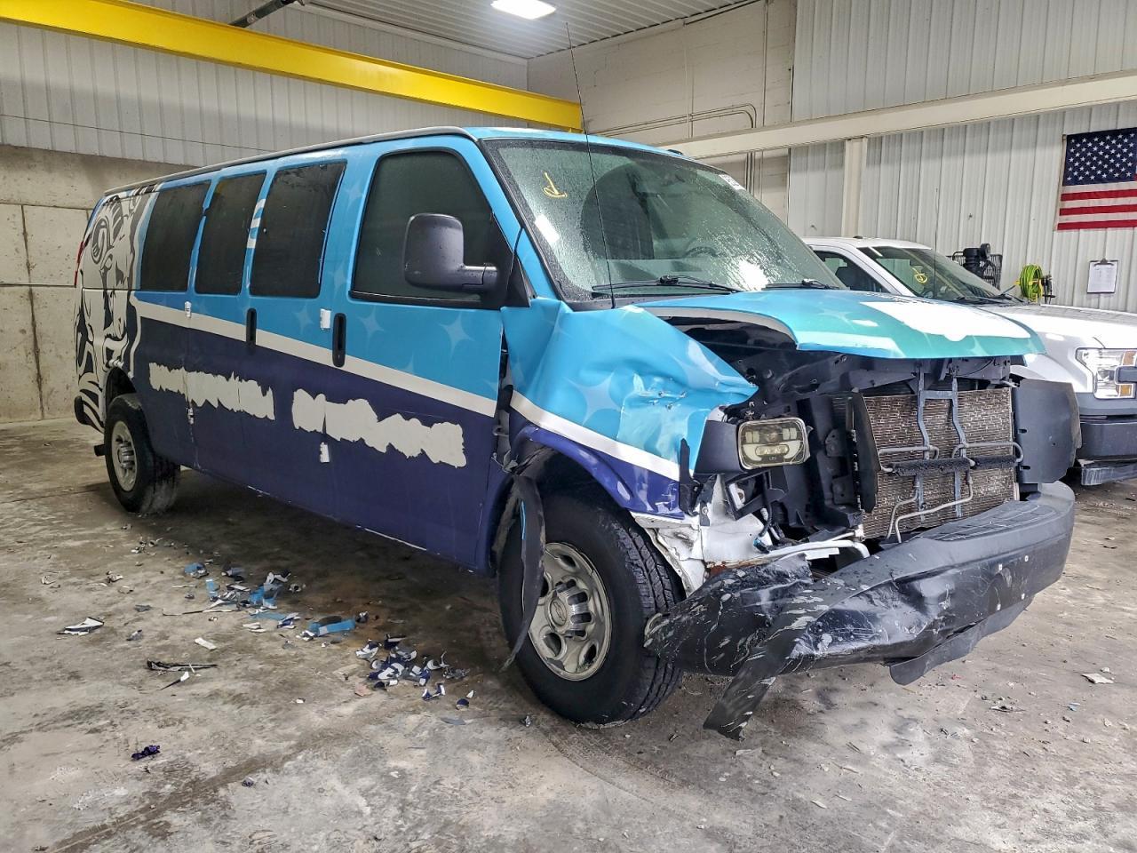 2014 Chevrolet Express G3500 Ls - zdjęcie 4