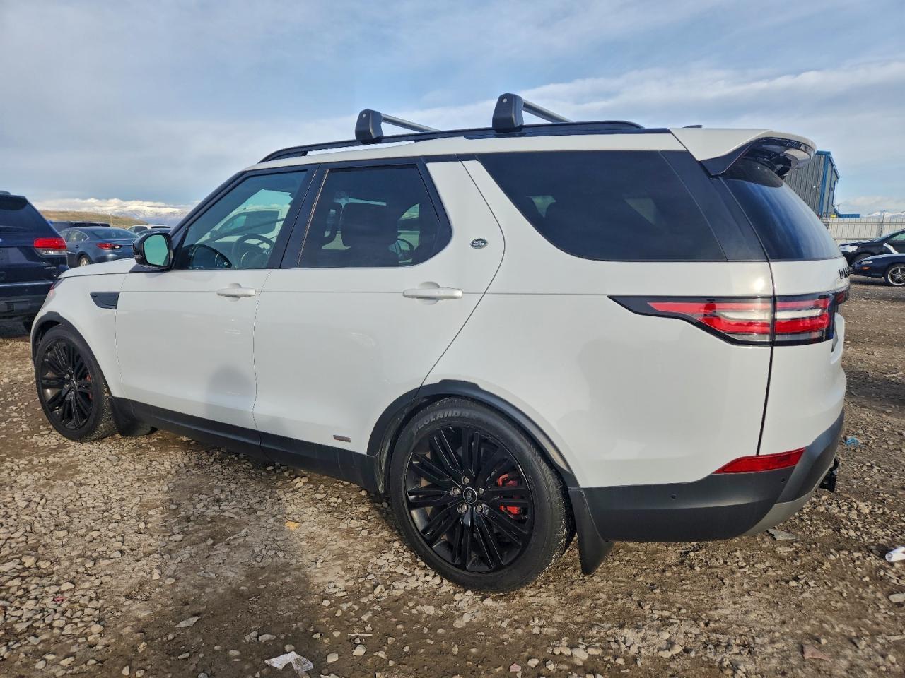 2017 Land Rover Discovery Hse Luxury - zdjęcie 2