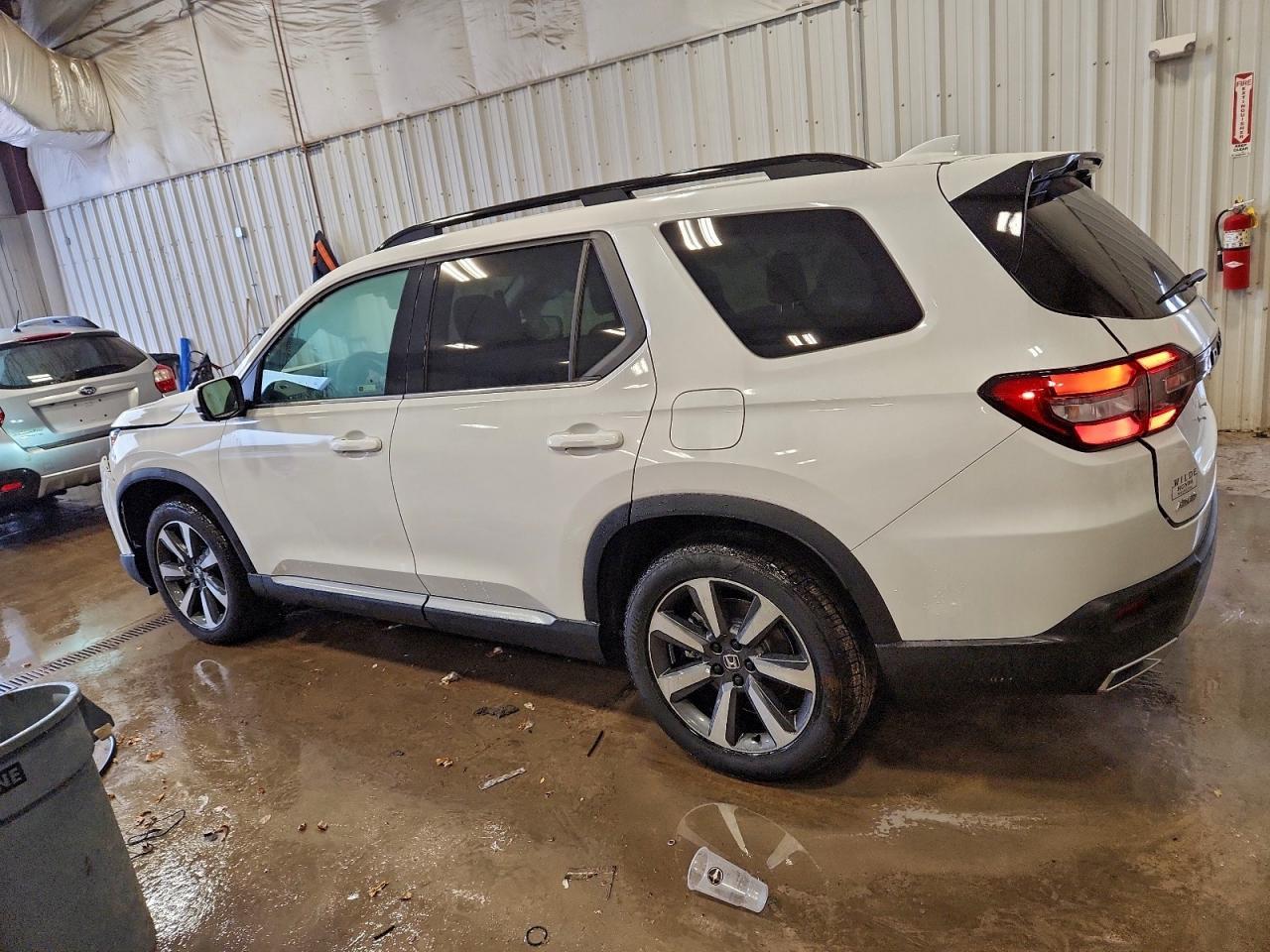 2025 Honda Pilot Elite - zdjęcie 2