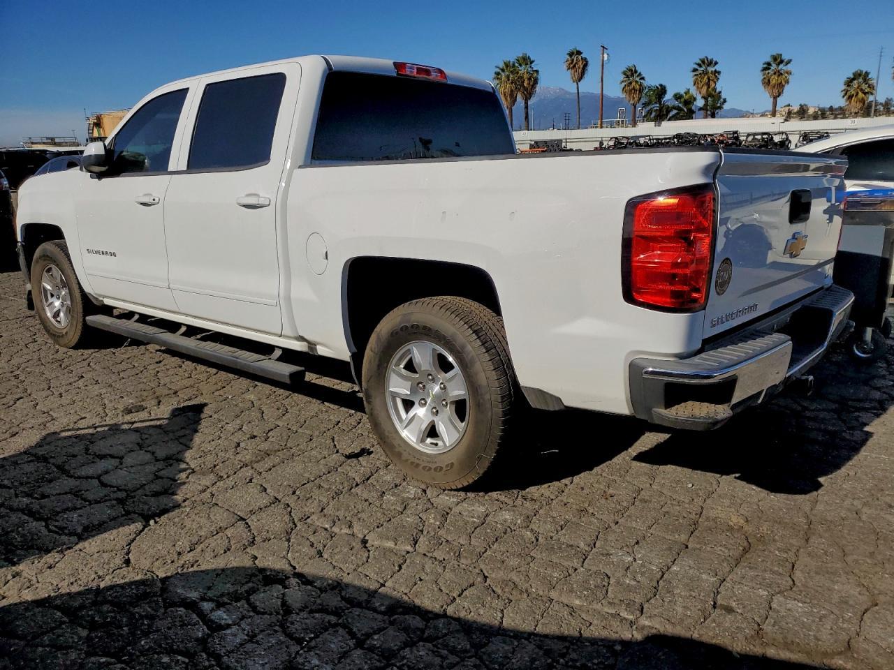 2017 Chevrolet Silverado C1500 Lt - zdjęcie 2