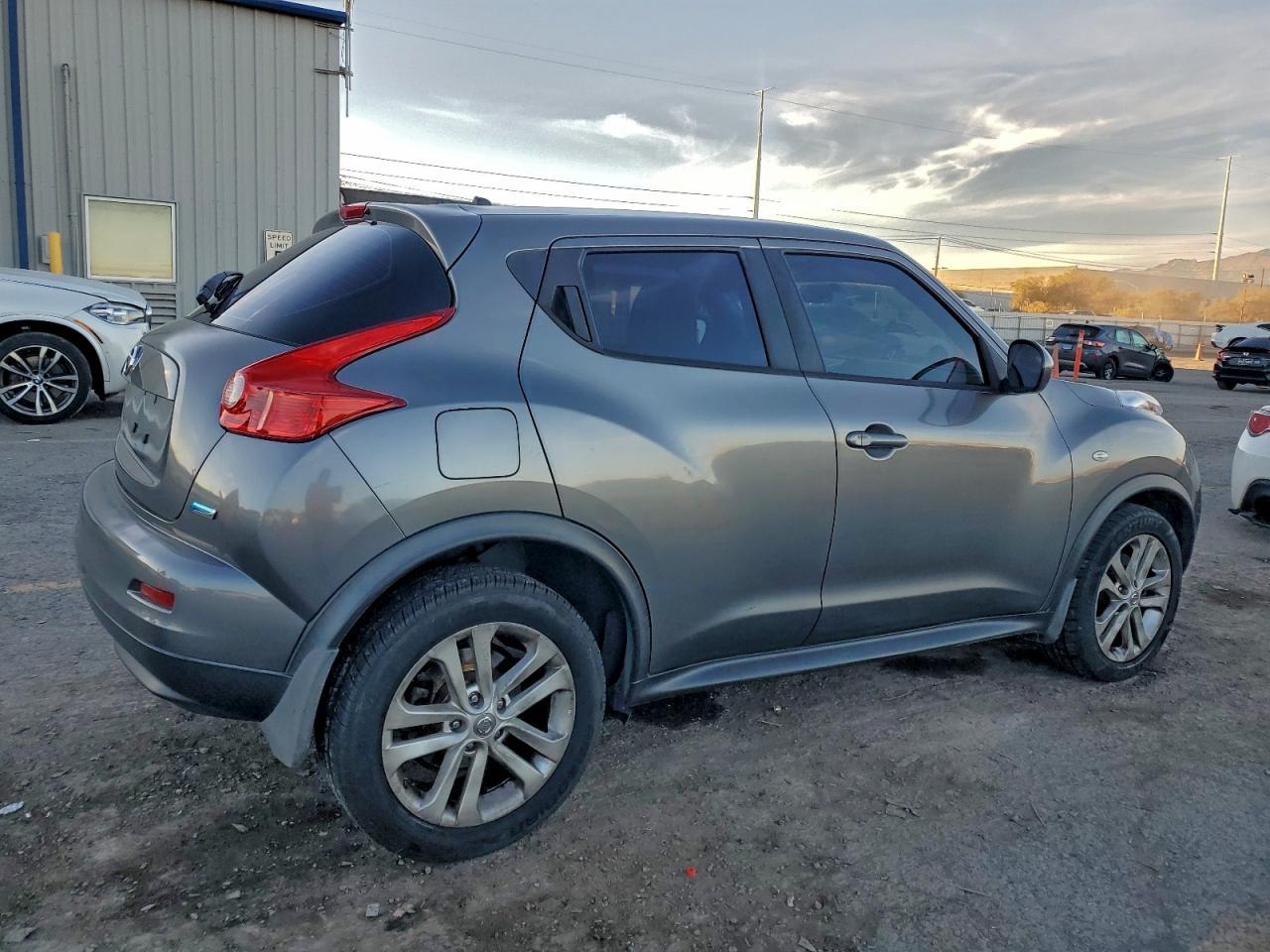 2013 Nissan Juke S - zdjęcie 3