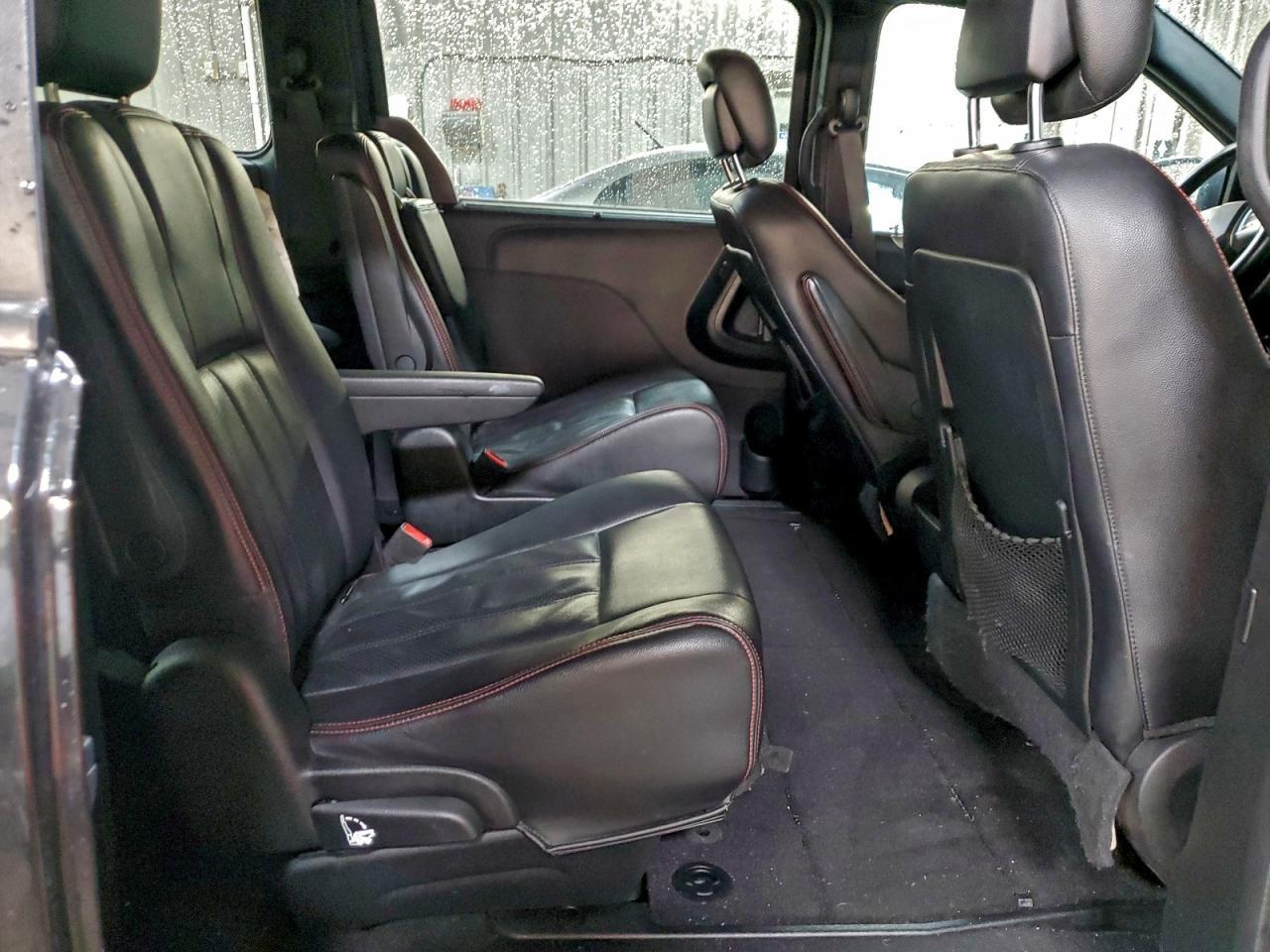 2019 Dodge Grand Caravan Gt - zdjęcie 10