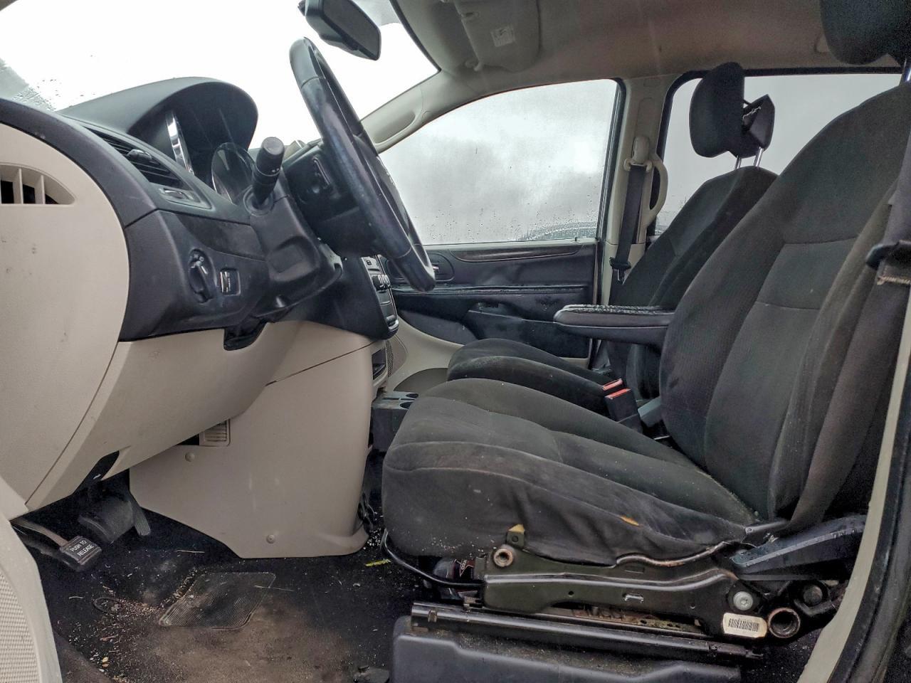 2016 Dodge Grand Caravan Se - zdjęcie 7