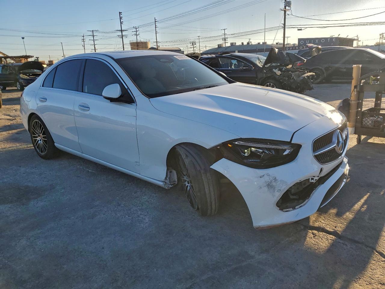2023 Mercedes-Benz C 300 - zdjęcie 4