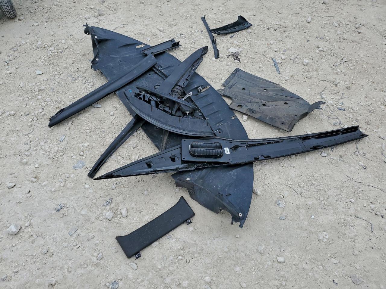 2019 Aston Martin Db11 - zdjęcie 12