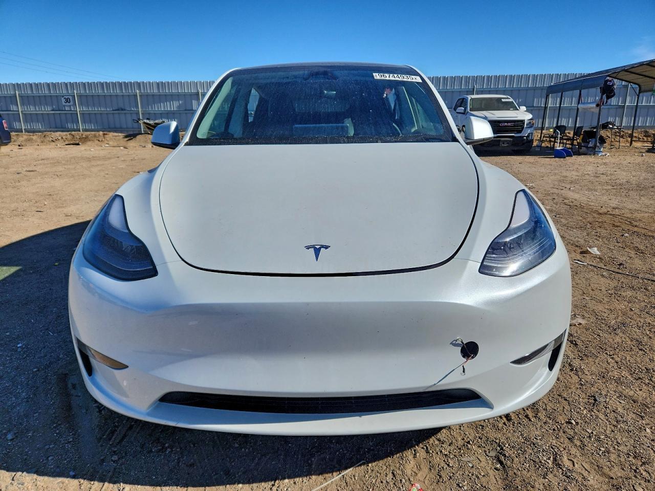 2025 Tesla Model Y - zdjęcie 5