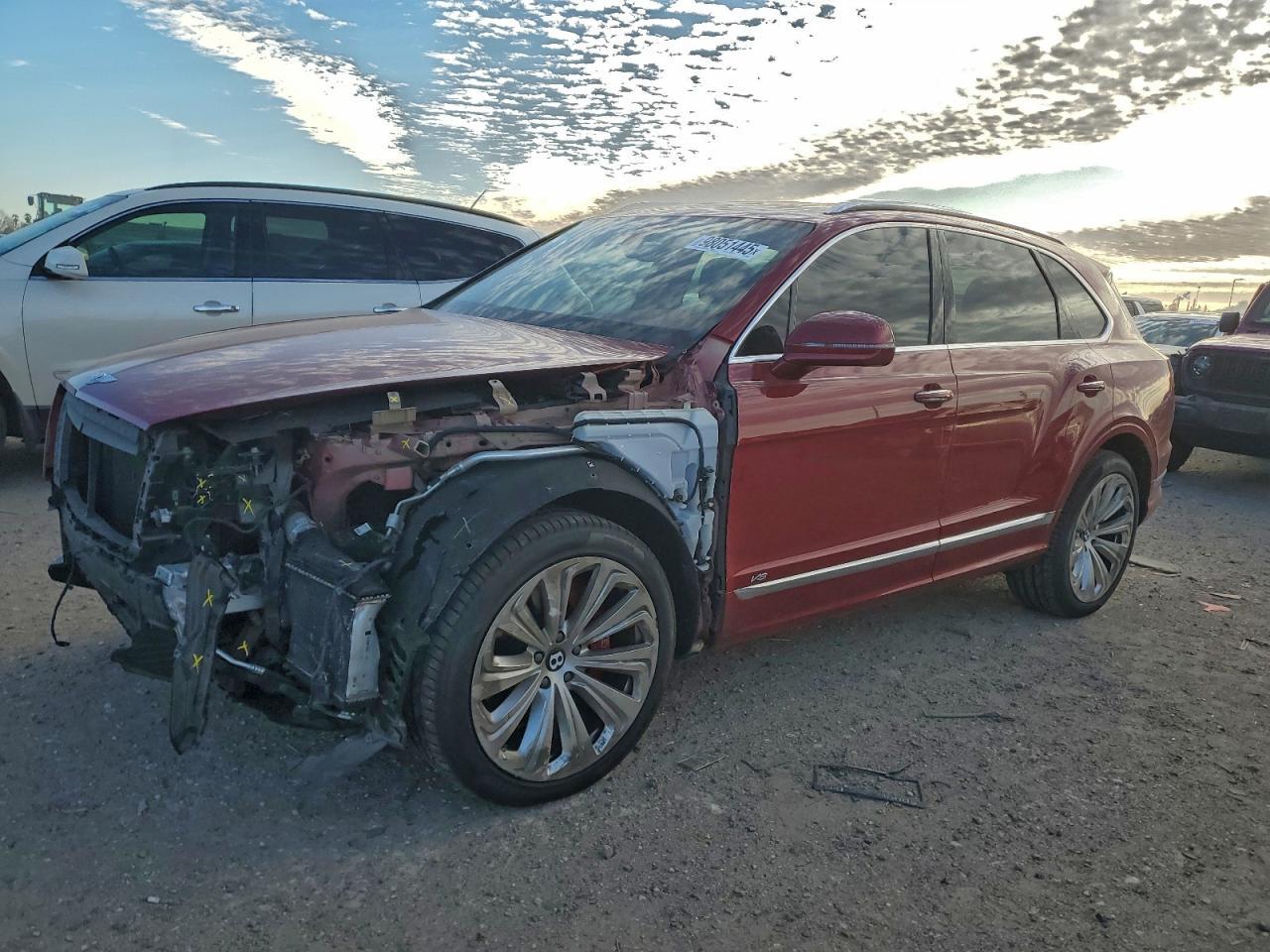 2021 Bentley Bentayga - zdjęcie główne