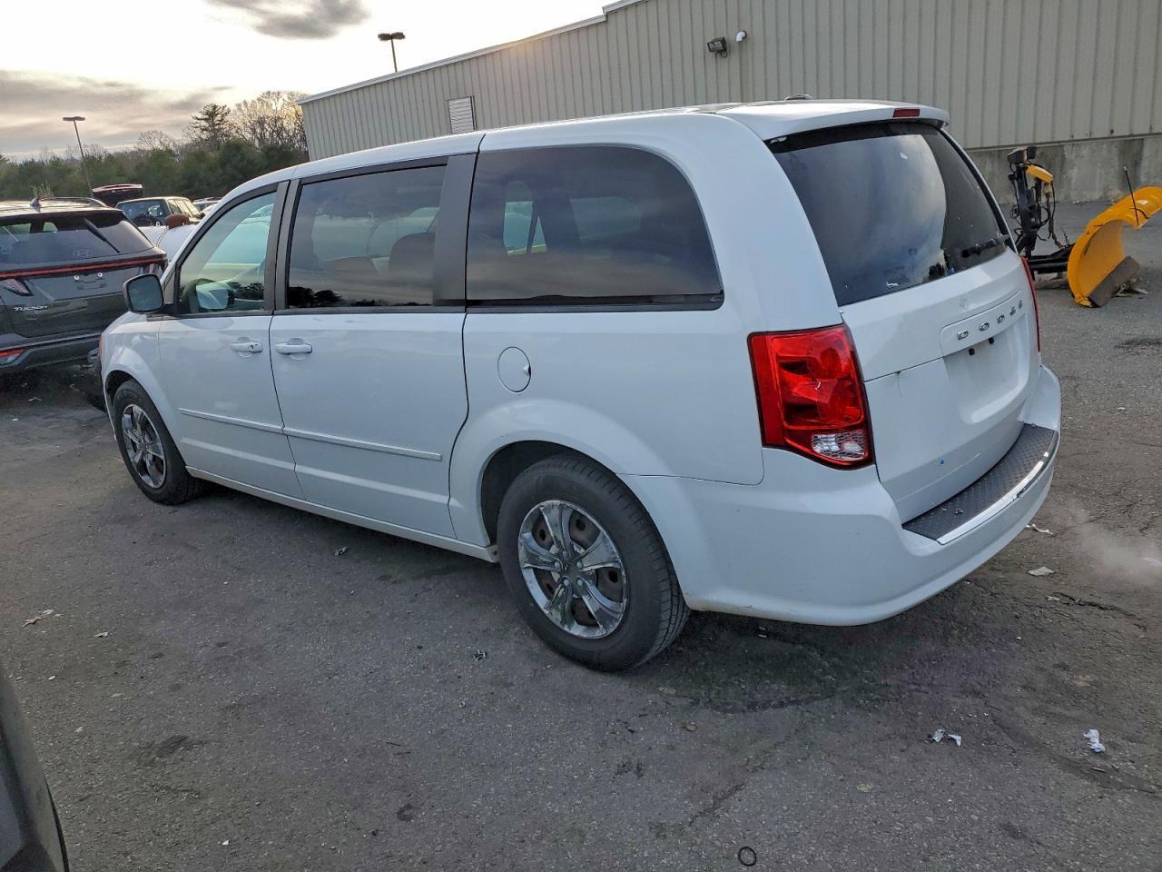 2015 Dodge Grand Caravan Se - zdjęcie 2